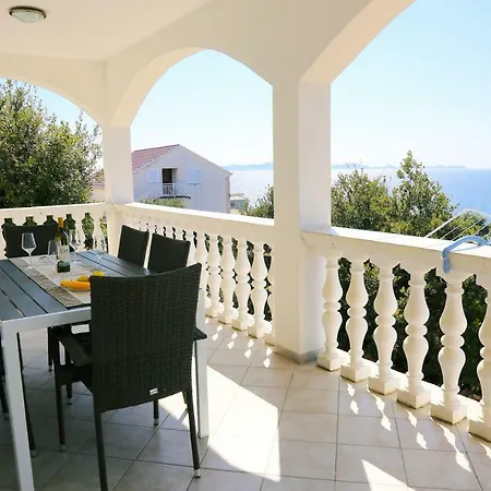 Tonia Br. 1 דירה זבלטיצה