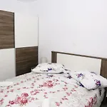 Tonia Br. 1 Apartman Zavalatica
