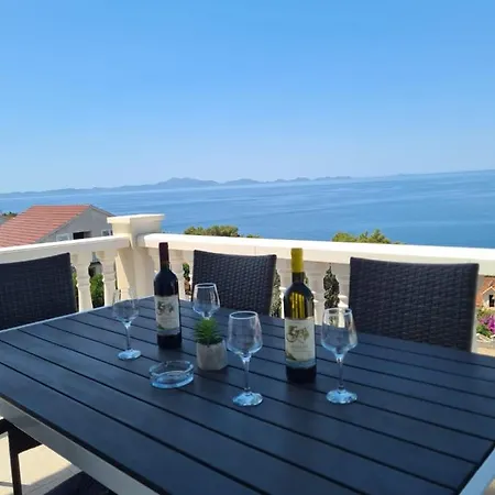 Tonia Br. 1 * Zavalatica