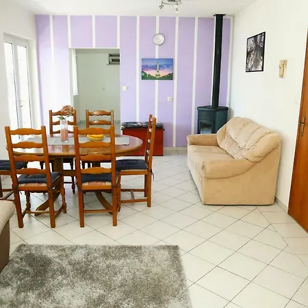 Apartmán Tonia Br. 1