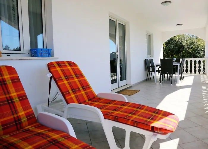 Apartment Tonia Br. 1 *